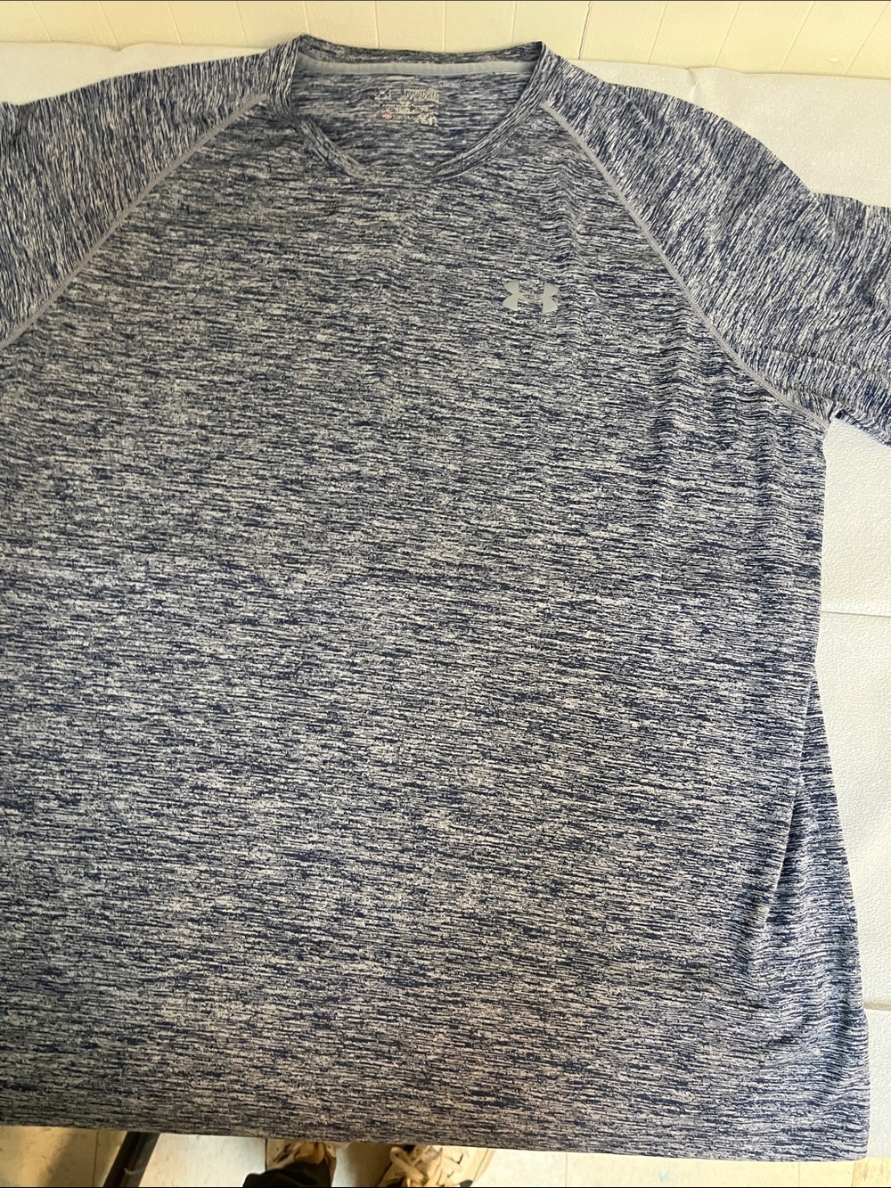 Under Armour Men's Heathered Navy Crewneck Performance Top